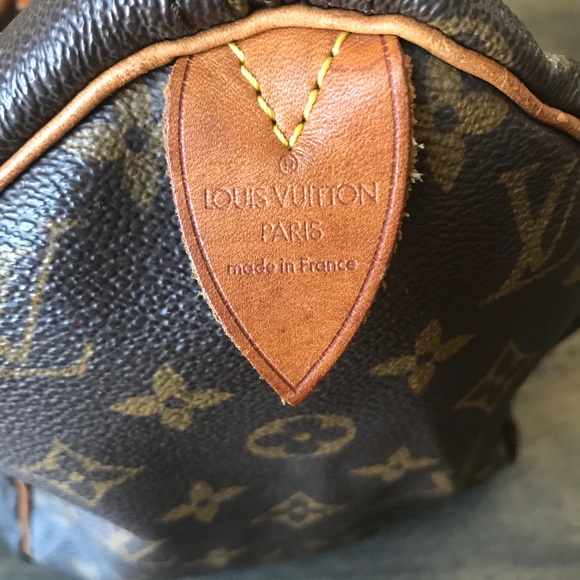 Authentic Louis Vuitton Speedy 30 - Picture 6 of 8